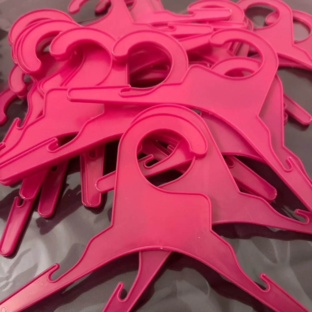 🅽🅴🆆 Pink Pet Clothing hangers / Dog clothing or cat clothing